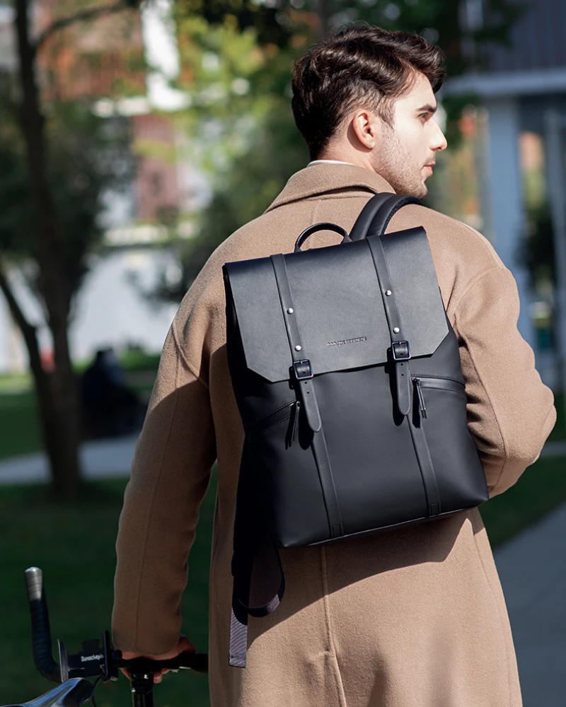 BERLIN TECH BACKPACK