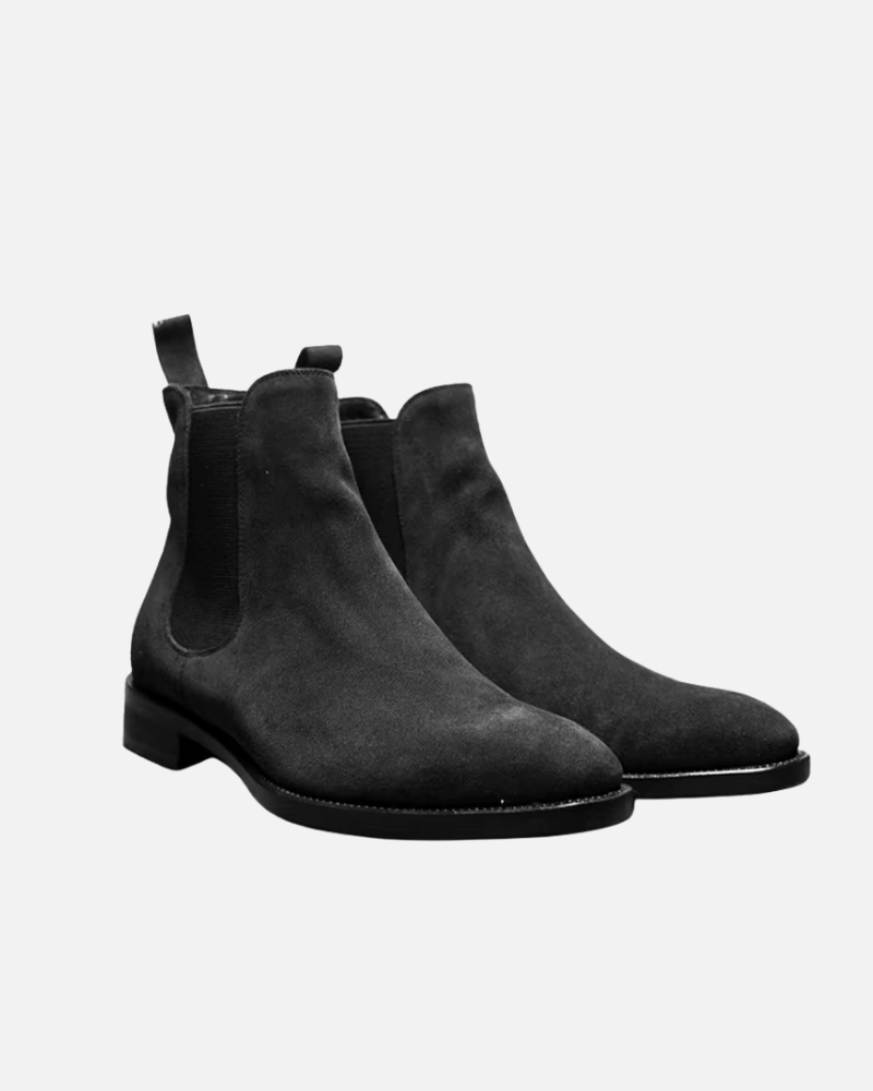 CHELSEA BOOTS