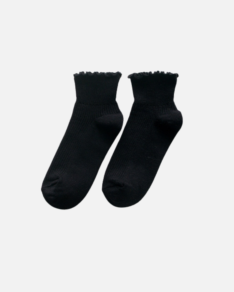 PARISIENNE RUFFLE SOCKS