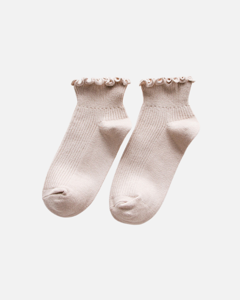 PARISIENNE RUFFLE SOCKS